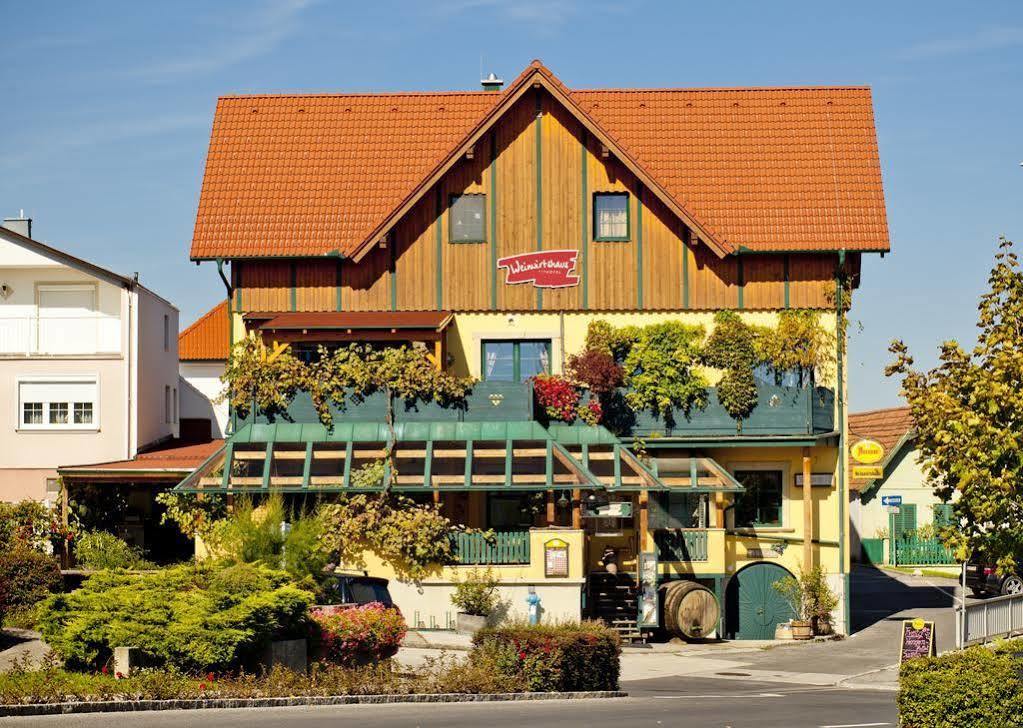 Weinwirtshaus Wlaschits Hotel Klingenbach Exterior photo